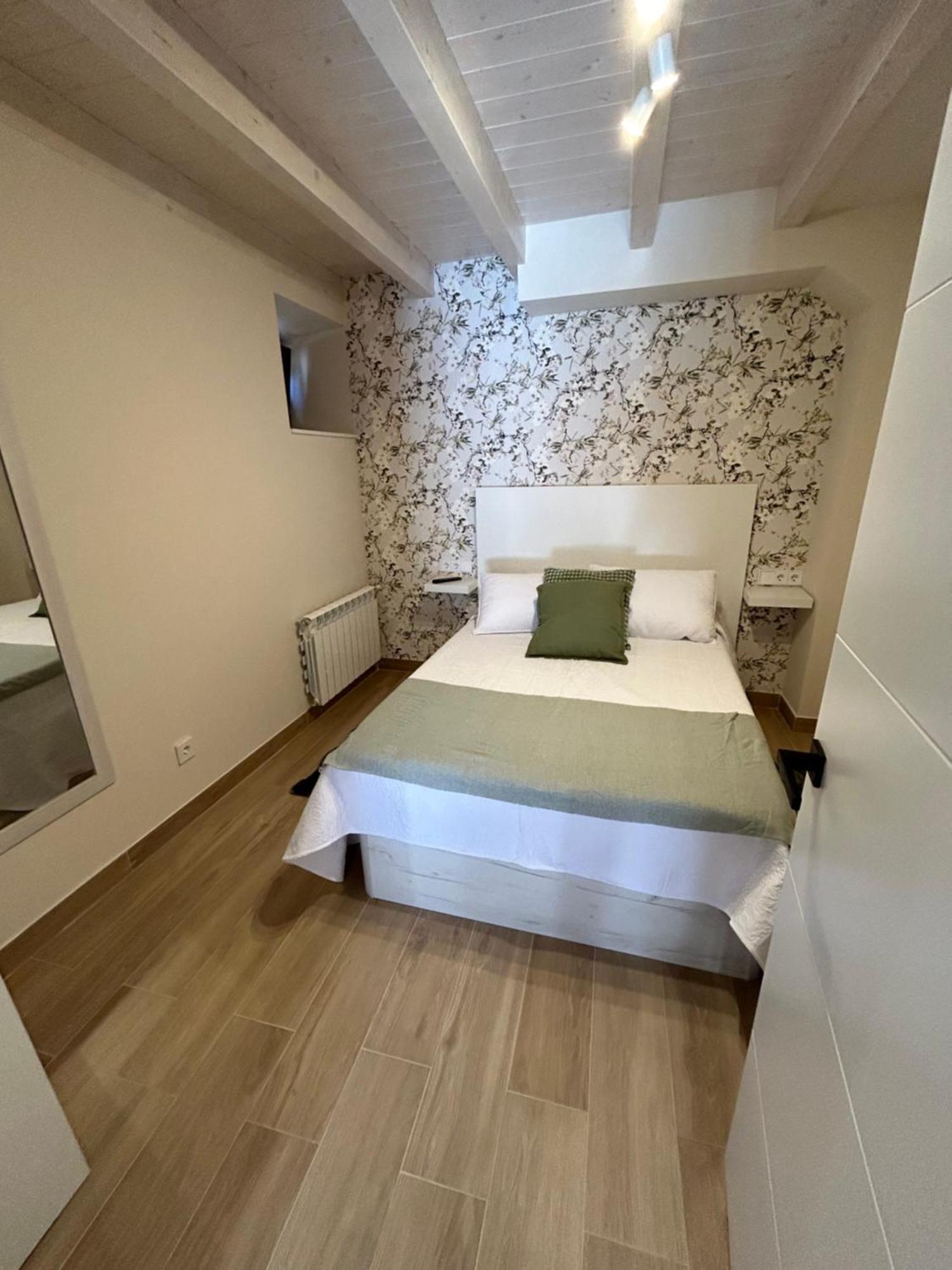 Apartamentos San Roque Arenas De Cabrales Luaran gambar